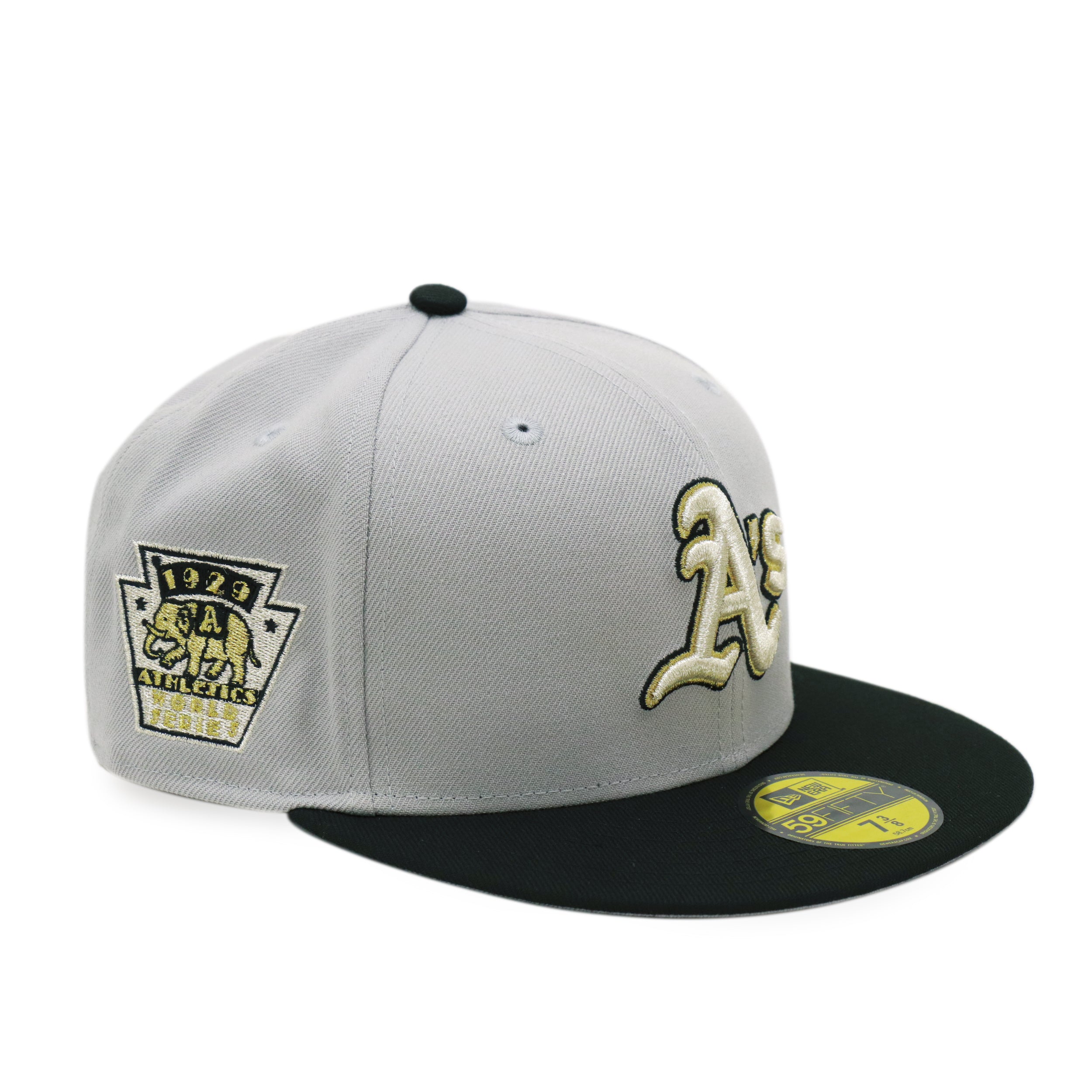 80s USA製 オークランドアスレチックス　NEWERA　CAP 新品タグ付 THE CAP 59FIFTY Midnight Royalty オークランド・アスレチックス