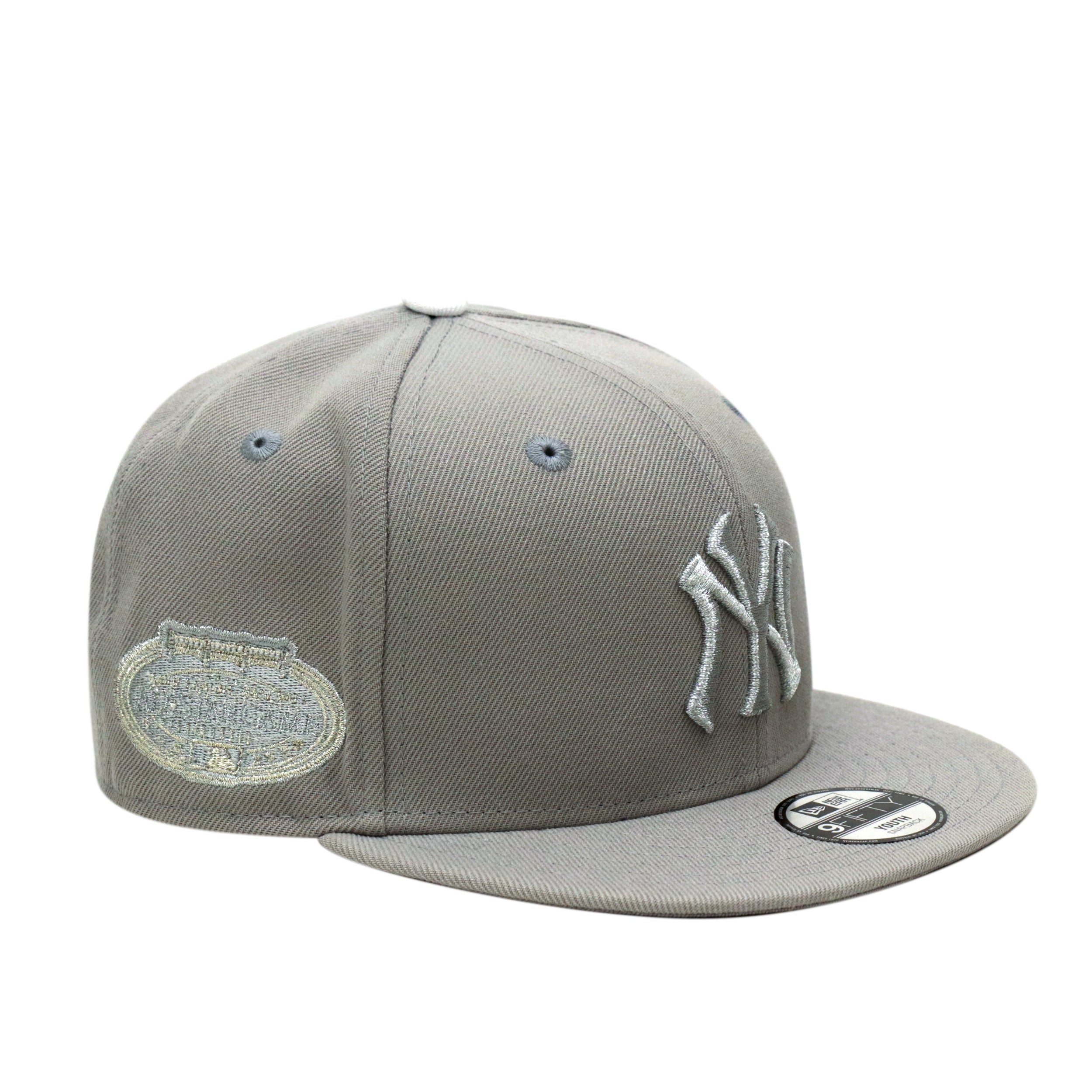 THE CAP キッズ YTH 9FIFTY JUST HOLIDAY ニューヨーク・ヤンキース グレー