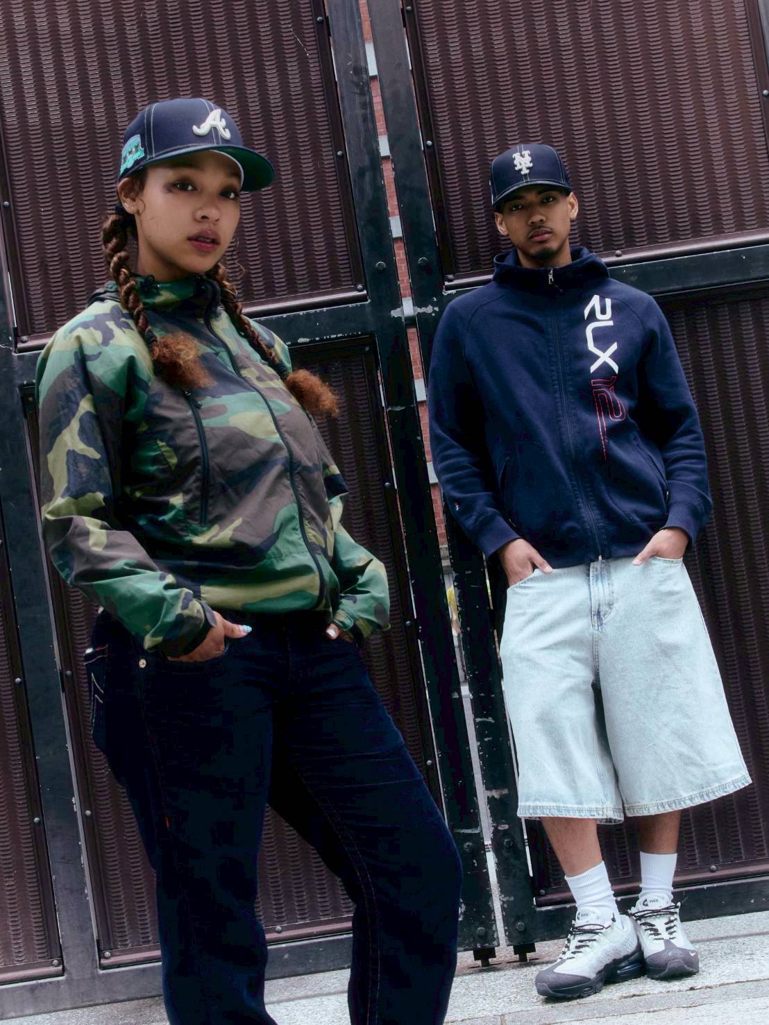 LOOK BOOK – THE CAP
