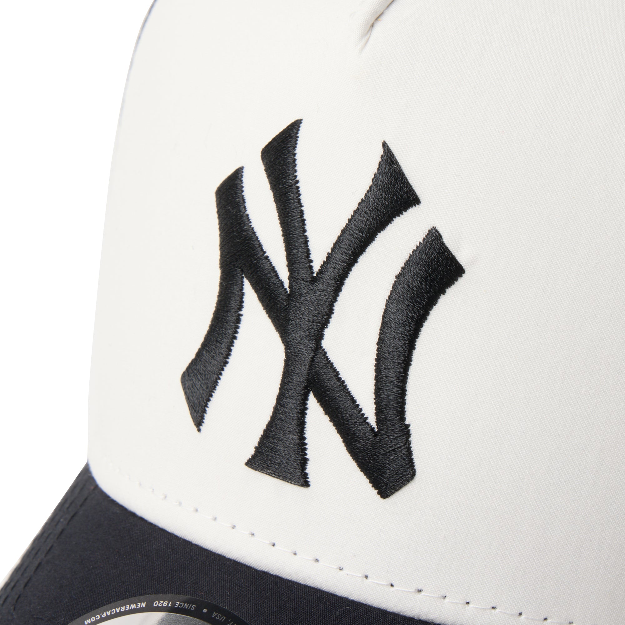 9FORTY A-Frame トラッカー Typewriter ニューヨーク・ヤンキース オフ