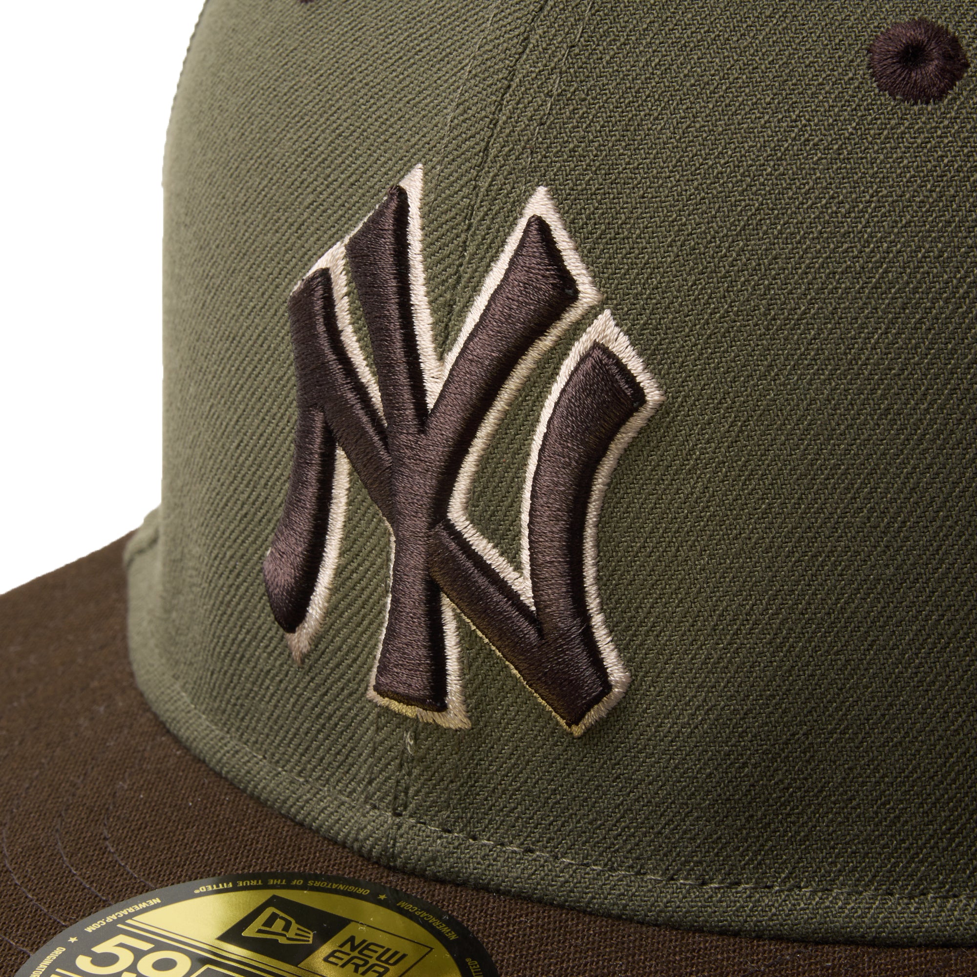 CHANELノベルティ　キャップ　オリーブ色 59FIFTY MLB Camouflage Color ニューヨーク・ヤンキース Color