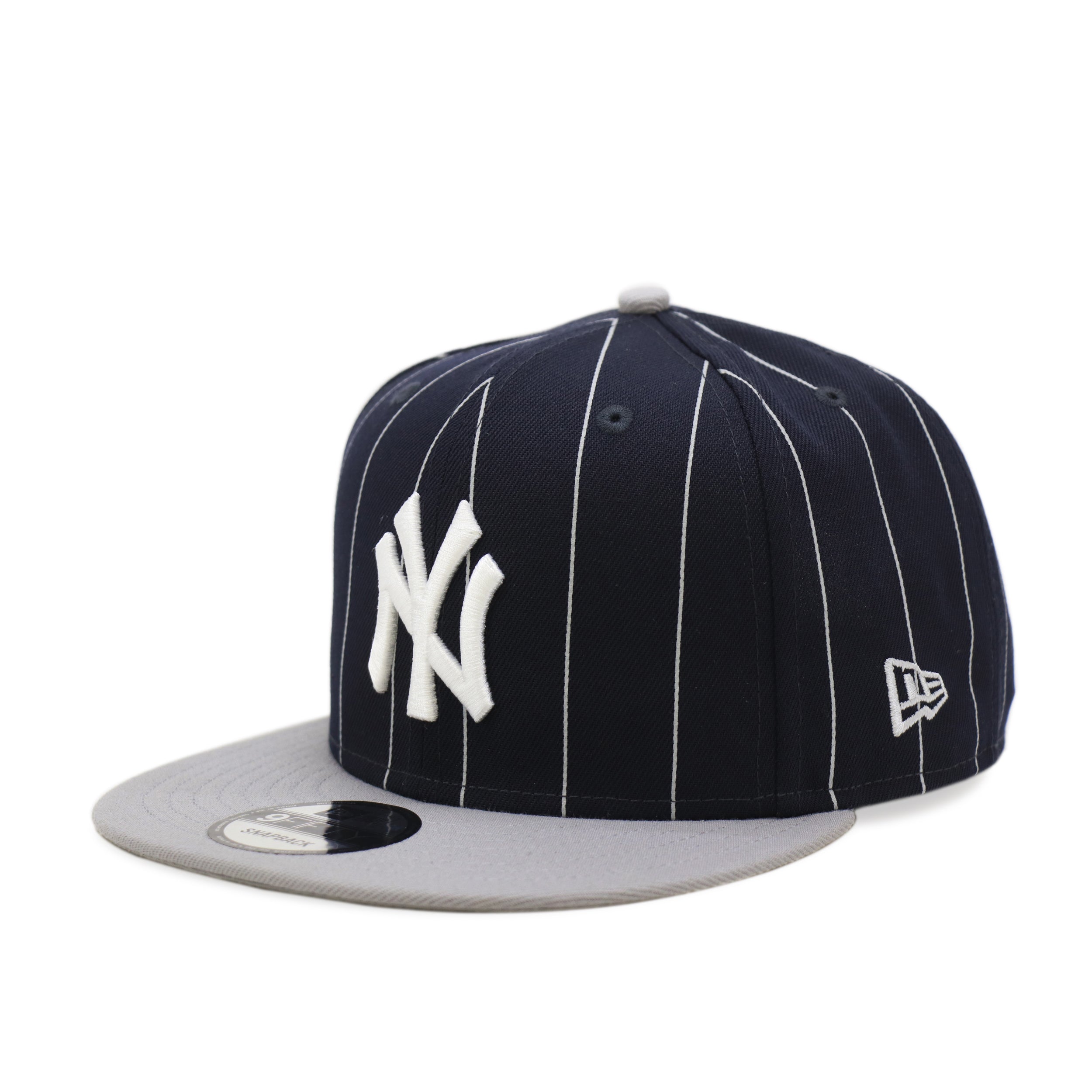 APOLLO 11 – THE CAP